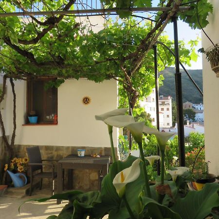 Villa Monte Polopos Екстериор снимка