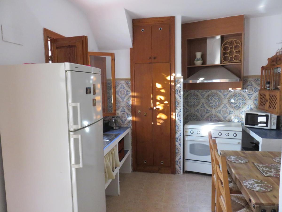 Villa Monte Polopos Екстериор снимка